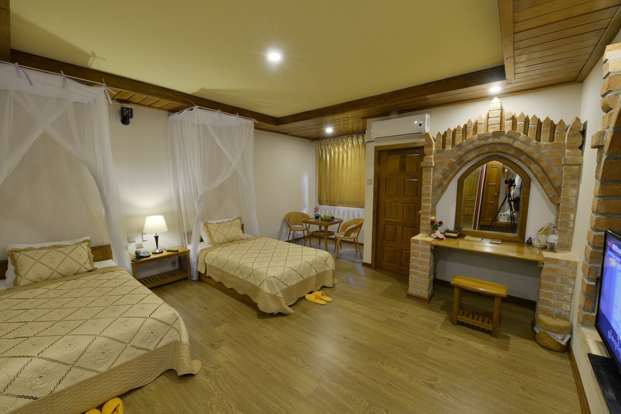 Ann Heritage Lodge Inle Lake Экстерьер фото